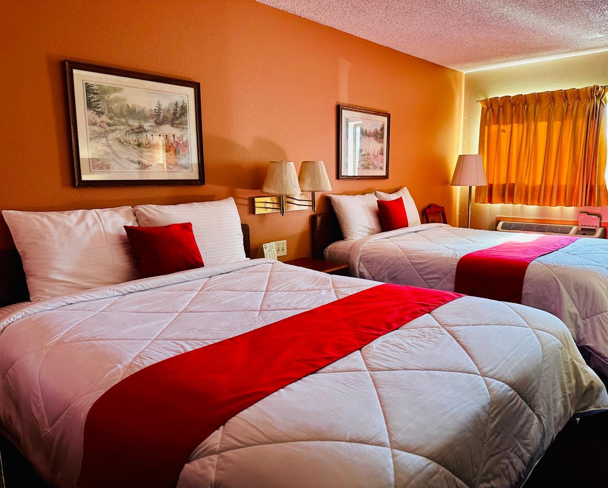 American Inn Ozark Bagian luar foto